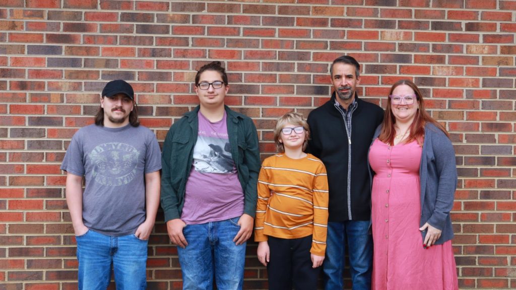 erin bailey and family